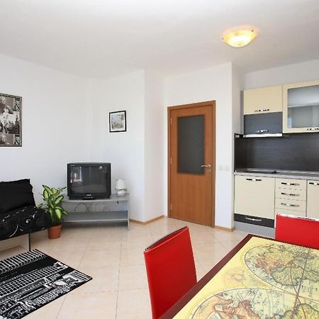 Sofia Apartments In Sunny Residence Pantai Sunny Luaran gambar