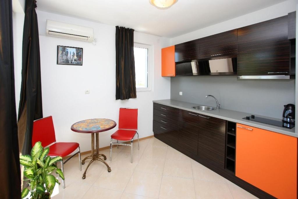 Sofia Apartments In Sunny Residence Pantai Sunny Bilik gambar