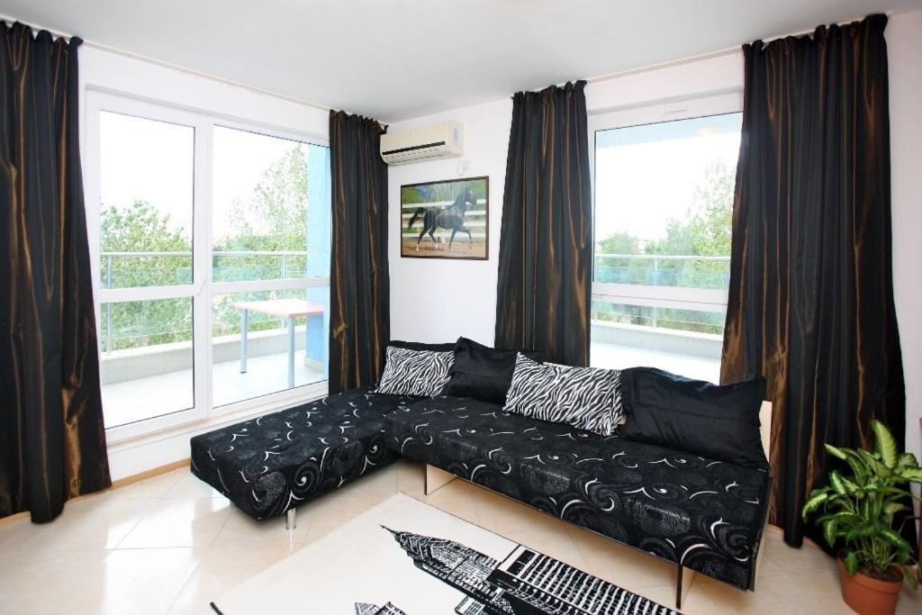 Sofia Apartments In Sunny Residence Pantai Sunny Bilik gambar