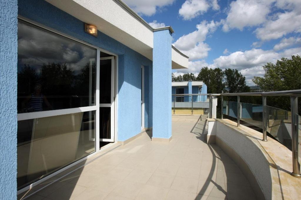 Sofia Apartments In Sunny Residence Pantai Sunny Luaran gambar