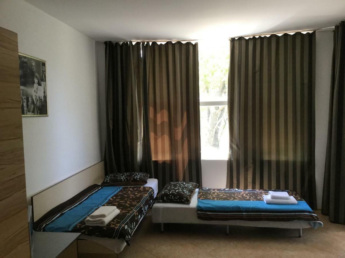 Sofia Apartments In Sunny Residence Pantai Sunny Luaran gambar
